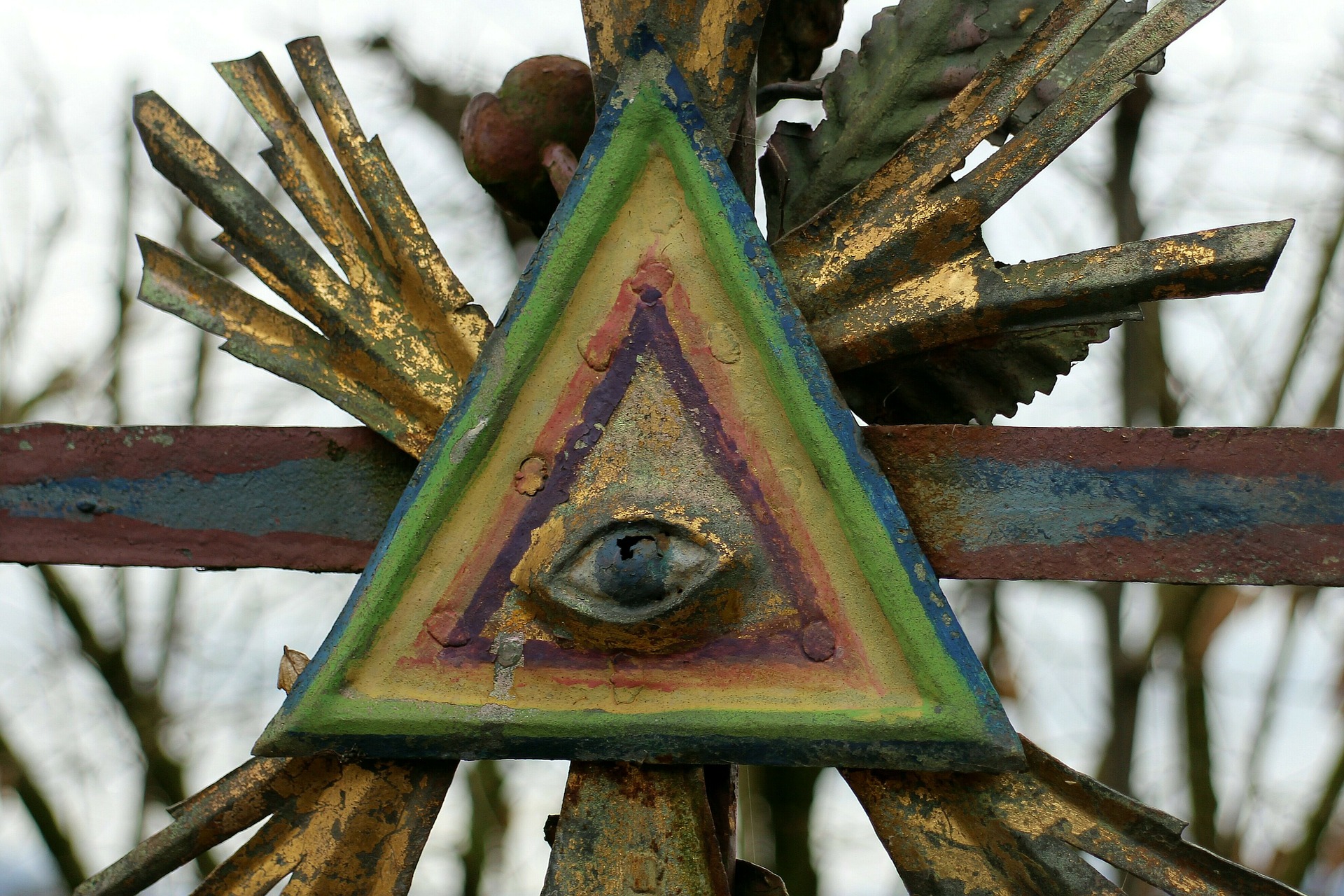 Qué representa El ojo que todo lo ve? Historia y significados